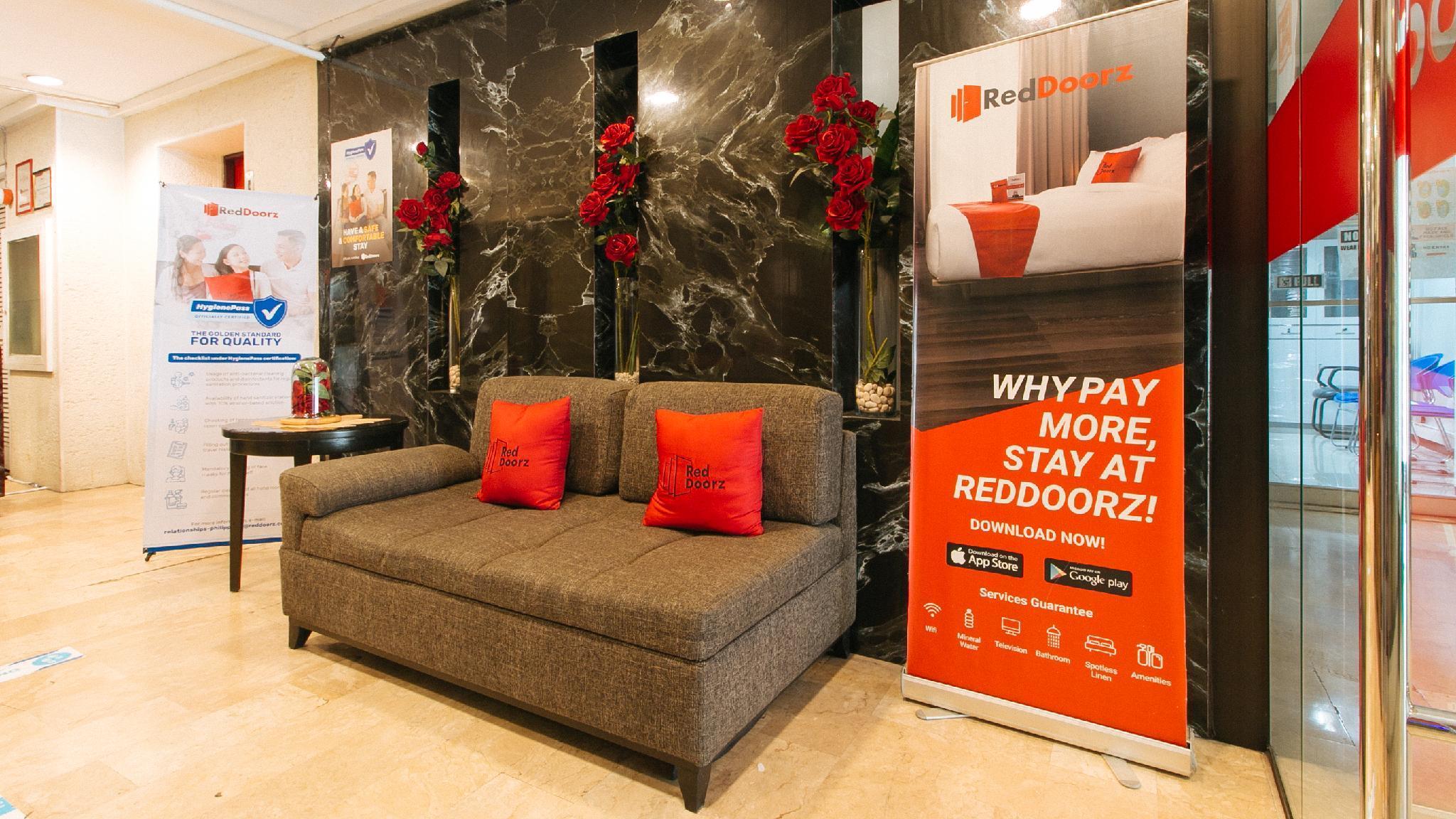 RedDoorz Premium near Greenbelt Makati Hotel Makati City Buitenkant foto